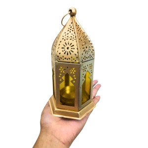 Moroccan Style Gold Lantern with Green Glass – Decorative Metal Candle Holder for Ramadan, Eid, Weddings, Home Decor & Parties – Vintage Hanging Lantern. (Yellow) Moroccan Style Gold Lantern with Green Glass – Decorative Metal Candle Holder for Ramadan, Eid, Weddings, Home Decor & Parties – Vintage Hanging Lantern. (Yellow)