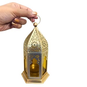 Moroccan Style Gold Lantern with Green Glass – Decorative Metal Candle Holder for Ramadan, Eid, Weddings, Home Decor & Parties – Vintage Hanging Lantern. (Yellow) Moroccan Style Gold Lantern with Green Glass – Decorative Metal Candle Holder for Ramadan, Eid, Weddings, Home Decor & Parties – Vintage Hanging Lantern. (Yellow)
