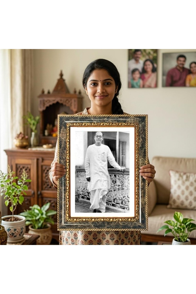 Netaji Subhas Chandra Bose Decorative Photo Frame With White Mount | Premium Wall & Tabletop Picture Frame | Home, Office & Temple Decoration | 8x12 Inch (Pack Of 1) (F32504)