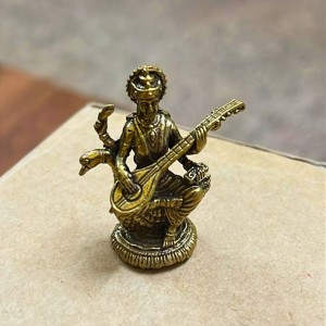 Mini Brass Murti Idol for Home Décor & Meditation | Handmade Antique Finish Brass Statue for Pooja Room, Office Desk & Spiritual Gift | Small Decorative Showpiece (Swaraswati) Mini Brass Murti Idol for Home Décor & Meditation | Handmade Antique Finish Brass Statue for Pooja Room, Office Desk & Spiritual Gift | Small Decorative Showpiece (Swaraswati)