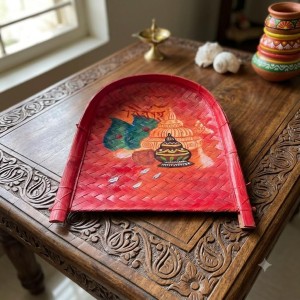 Handicrafts Bamboo Kulo Tray â€“ Handmade & Hand-Painted Bengali Bride Art Soop/Kulo Basket | Traditional Decorative Bamboo Tray for Puja, Wedding Rituals, Home DÃ©cor, Storage & Gifting (Topor)