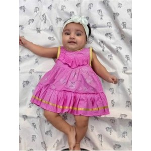 Cotton Sleeveless Baby Girl Frock for 0-9 Months – Soft & Comfortable Dress for Newborns & Infants (2, Pink) Cotton Sleeveless Baby Girl Frock for 0-9 Months – Soft & Comfortable Dress for Newborns & Infants (2, Pink)