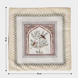 Home Beautiful White Polyester Cushion Cover Home Beautiful White Polyester Cushion Cover