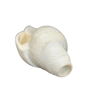 Natural White Conch Shell (Shankha) for Pooja & Temple Rituals | Sacred Hindu Worship Item for Home Temple Mandir Natural White Conch Shell (Shankha) for Pooja & Temple Rituals | Sacred Hindu Worship Item for Home Temple Mandir