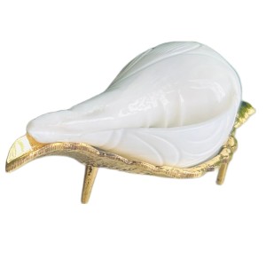 Jal Shankha for Pooja White Conch Shell with Golden Stand Spiritual Vastu for Home Temple Natural Sankha for Ritual Use (Small Size, Pack of 1) Jal Shankha for Pooja White Conch Shell with Golden Stand Spiritual Vastu for Home Temple Natural Sankha for Ritual Use (Small Size, Pack of 1)