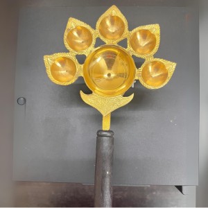 Panch Aarti Diya Oil Lamp, Panch Mukhi Aarti, deep, Jyoti Puja for Diwali/Navratri and Festival. Brass Punch Diya with Wooden Handle - Gold Color Daily Pooja in Home (Small).