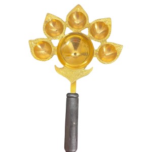 Panchmukhi Aarti Diya Brass Oil Lamp Pooja Mandir Decor Spiritual Gift 9x5.5 inches Panchmukhi Aarti Diya Brass Oil Lamp Pooja Mandir Decor Spiritual Gift 9x5.5 inches