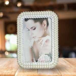 HiTechMart Table Photo Frame for Home Décor | Rectangular Wedding Photo Frame (4x6 Inch, White) | Beautiful Pearl & Crystal Design | Personalised Gift for Anniversary, Valentine, Birthday HiTechMart Table Photo Frame for Home Décor | Rectangular Wedding Photo Frame (4x6 Inch, White) | Beautiful Pearl & Crystal Design | Personalised Gift for Anniversary, Valentine, Birthday