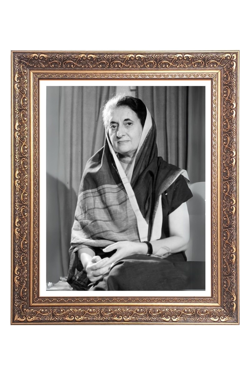 Srimati Indira Gandhi Big Photo Frame - 18x22 Inches for Home & Office Decoration