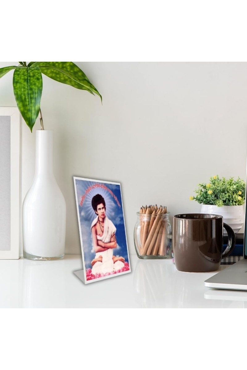 Car Desk/Table Top Prabhu Jagadbandhu Acrylic L-Style Photo Stand - 2.5x3.5 Inches, Compact And Stylish Spiritual Display (F6684)