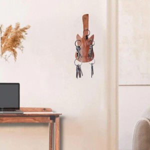 Wooden Guitar Shape Key Holder – Wall Mounted Decorative Key Hanger & Showpiece for Home Décor Wooden Guitar Shape Key Holder – Wall Mounted Decorative Key Hanger & Showpiece for Home Décor