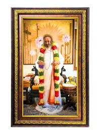 Sri Sri Ravi Shankar Digital Golden Balck Color Photo Frame | Hindu Religious Wall Decor | 12x18 Inches - Inspirational Wall Art For Office, Home Decor - Ideal Spiritual Gift (F16611)