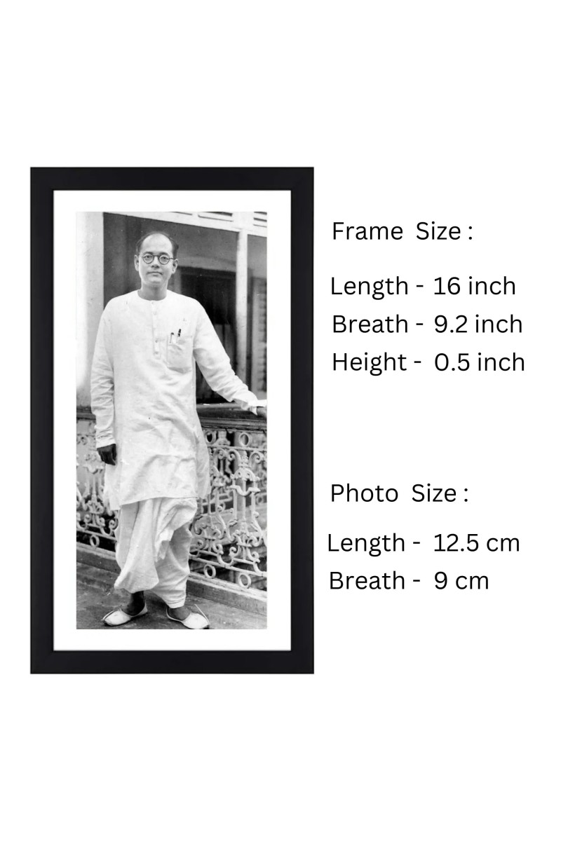 Netaji Subhas Chandra Bose Black Photograph |Historical Wall Art|Ideal for Home or Office Decor