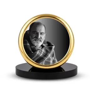 Car Dashboard/Table Top Neem Karoli Baba Metal Golden Photo Stand  2x2 Inches, Compact & Stylish Spiritual Display For Car, Home & Office (Pack Of 1) (F24819)