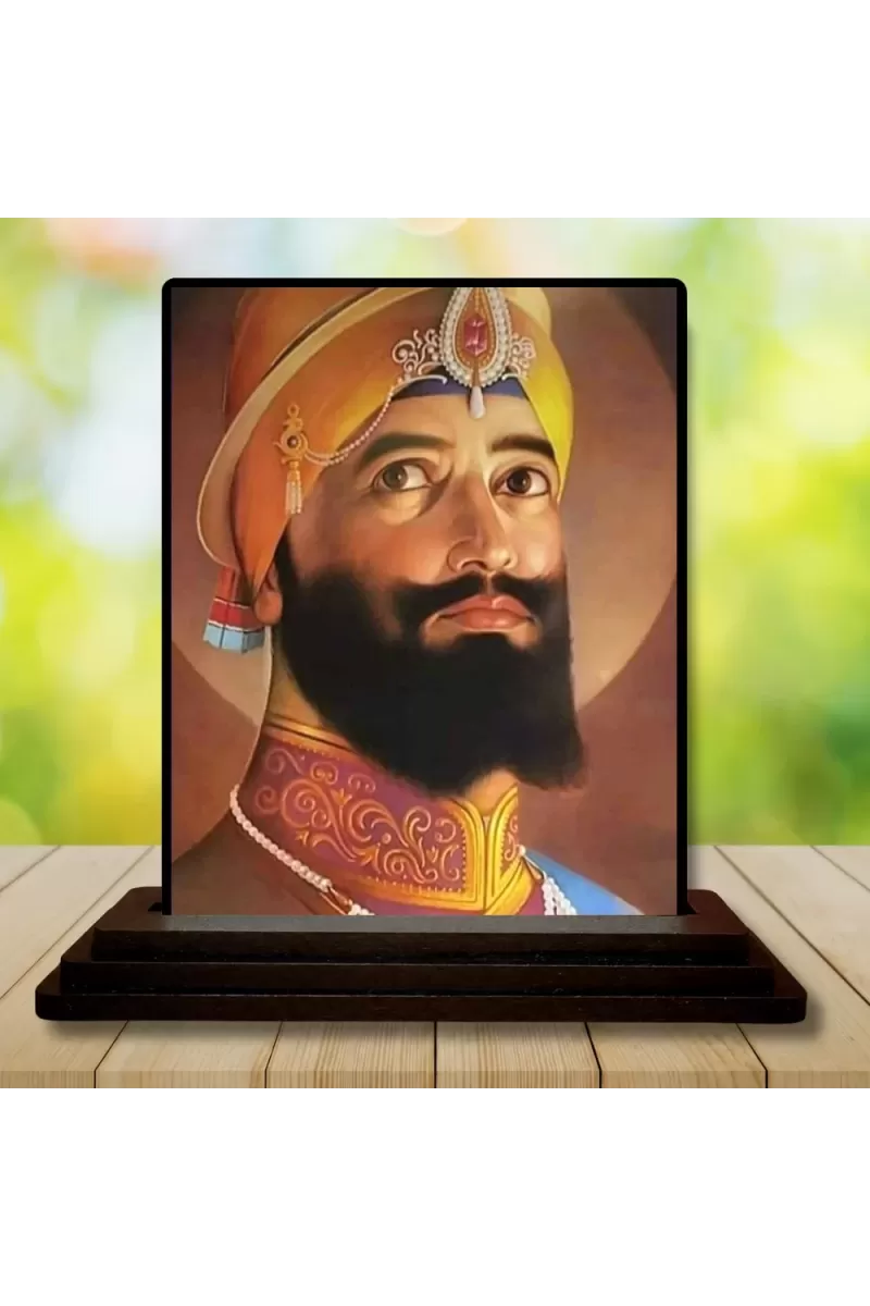 Car Dashboard Guru Gobind Singh Wooden Photo Stand  3x4 Inches, Compact & Stylish Spiritual Display For Car, Home & Office (Pack Of 1) (F49372)