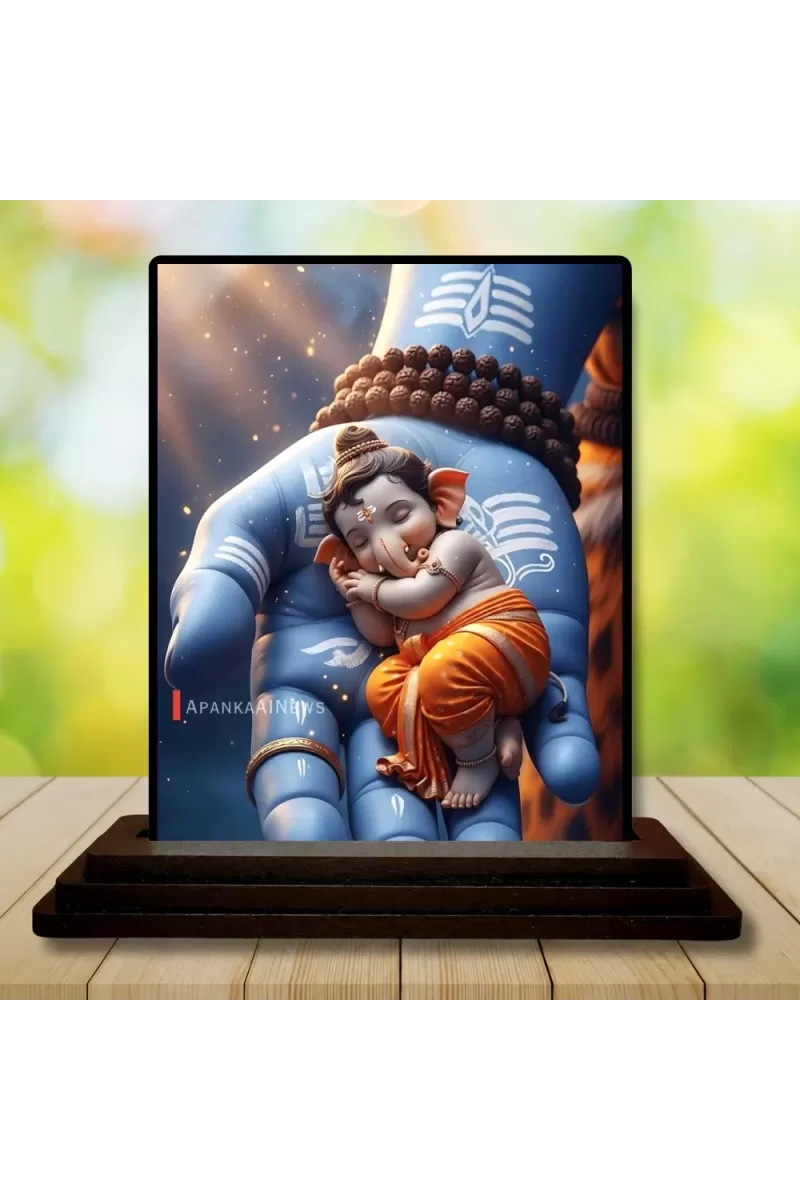 Car Dashboard Lord Ganesha Wooden Photo Stand  3x4 Inches, Compact & Stylish Spiritual Display For Car, Home & Office (Pack Of 1) (F49666)