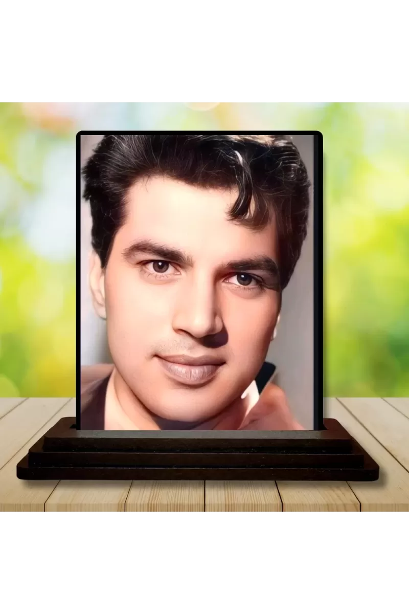 Car Dashboard Shree Dharmendra Wooden Photo Stand  3x4 Inches, Compact & Stylish Spiritual Display For Car, Home & Office (Pack Of 1) (F49730)