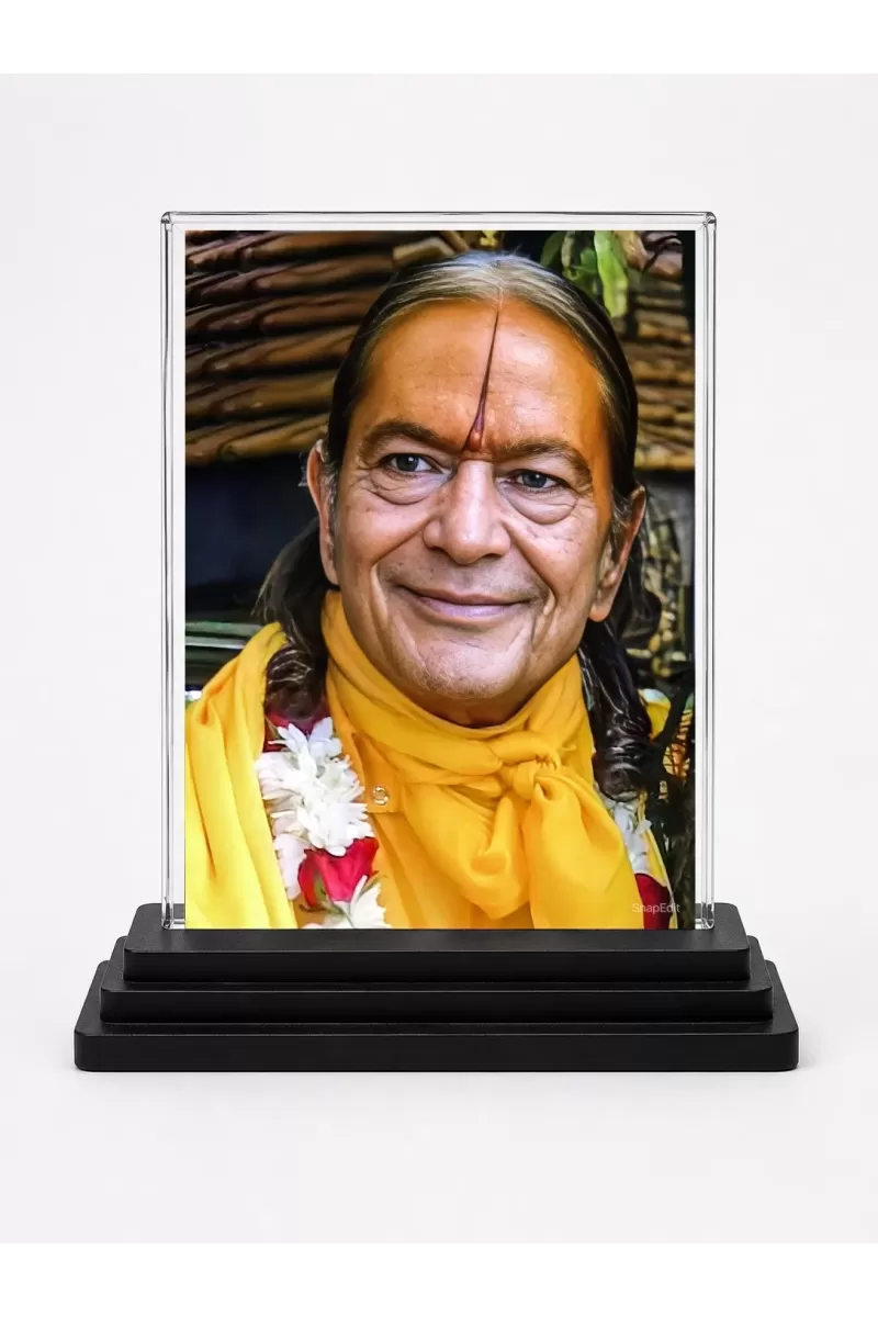 Jagadguru Kripalu Maharaj Acrylic Car Dashboard Showpiece | Double-Sided Jagadguru Kripalu Maharaj Photo Stand | 3 X 4 Inch Photo | Transparent Acrylic Frame With Black Base | Car Dashboard, Office & Table Decor (F70330)