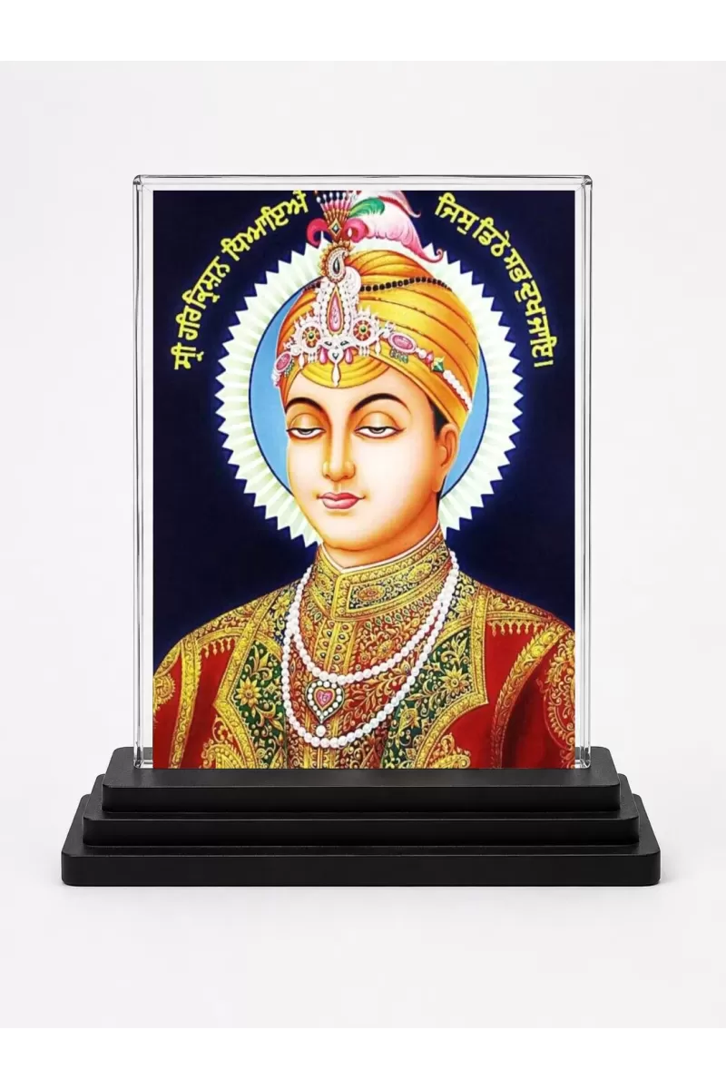 Guru Har Krishan Ji Acrylic Car Dashboard Showpiece | Double-Sided Guru Har Krishan Ji Photo Stand | 3 X 4 Inch Photo | Transparent Acrylic Frame With Black Base | Car Dashboard, Office & Table Decor (F70383)