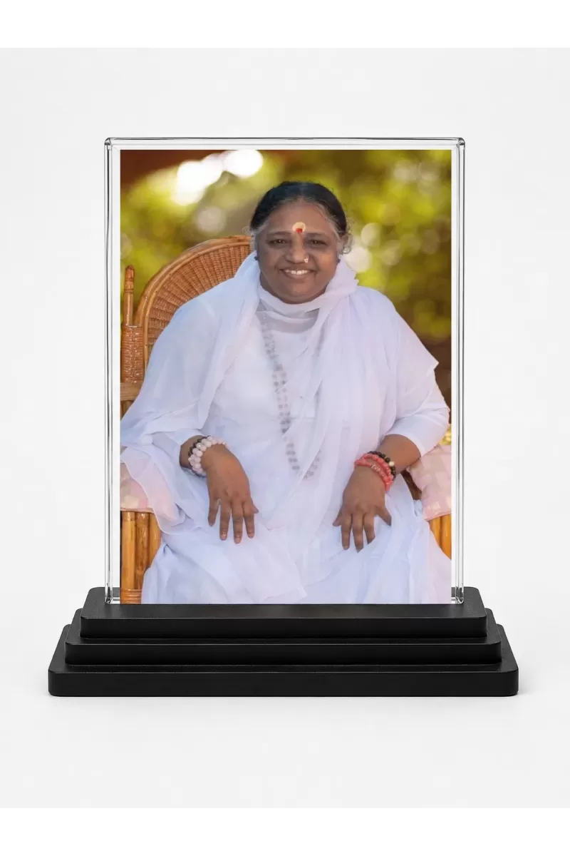 Mata Amritanandamayi Acrylic Car Dashboard Showpiece | Double-Sided Mata Amritanandamayi Photo Stand | 3 X 4 Inch Photo | Transparent Acrylic Frame With Black Base | Car Dashboard, Office & Table Decor (F70443)