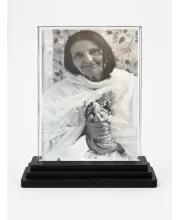 Anandamayi Ma Acrylic Car Dashboard Showpiece | Double-Sided Anandamayi Ma Photo Stand | 3 X 4 Inch Photo | Transparent Acrylic Frame With Black Base | Car Dashboard, Office & Table Decor (F70473)
