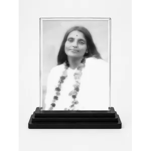 Anandamayi Ma Acrylic Car Dashboard Showpiece | Double-Sided Anandamayi Ma Photo Stand | 3 X 4 Inch Photo | Transparent Acrylic Frame With Black Base | Car Dashboard, Office & Table Decor (F70765)