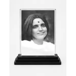 Anandamayi Ma Acrylic Car Dashboard Showpiece | Double-Sided Anandamayi Ma Photo Stand | 3 X 4 Inch Photo | Transparent Acrylic Frame With Black Base | Car Dashboard, Office & Table Decor (F70837)