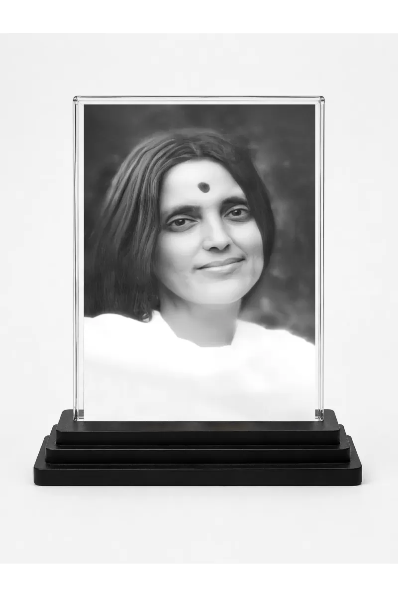 Anandamayi Ma Acrylic Car Dashboard Showpiece | Double-Sided Anandamayi Ma Photo Stand | 3 X 4 Inch Photo | Transparent Acrylic Frame With Black Base | Car Dashboard, Office & Table Decor (F70837)