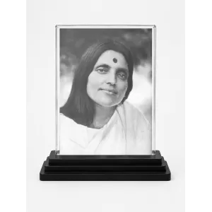 Anandamayi Ma Acrylic Car Dashboard Showpiece | Double-Sided Anandamayi Ma Photo Stand | 3 X 4 Inch Photo | Transparent Acrylic Frame With Black Base | Car Dashboard, Office & Table Decor (F70839)