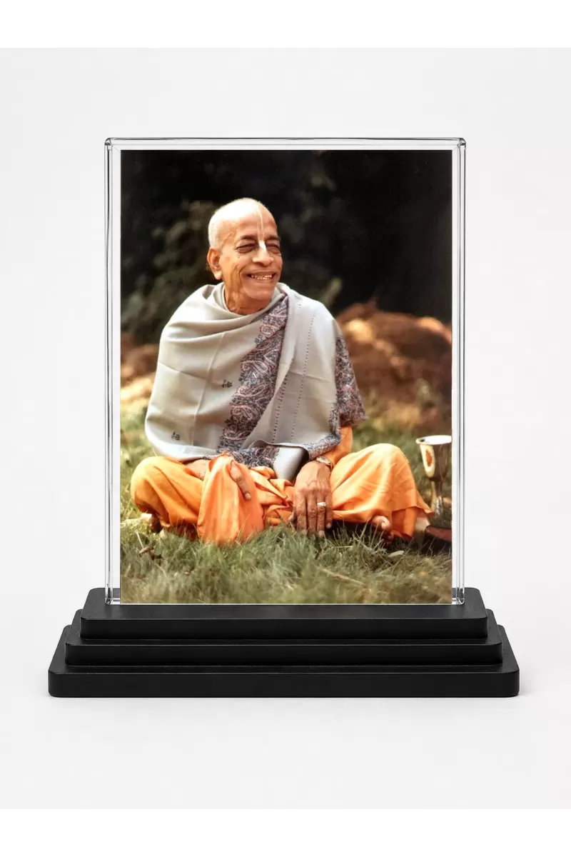 A.C. Bhaktivedanta Swami Prabhupada Acrylic Car Dashboard Showpiece | Double-Sided A.C. Bhaktivedanta Swami Prabhupada Photo Stand | 3 X 4 Inch Photo | Transparent Acrylic Frame With Black Base | Car Dashboard, Office & Table Decor (F70870)