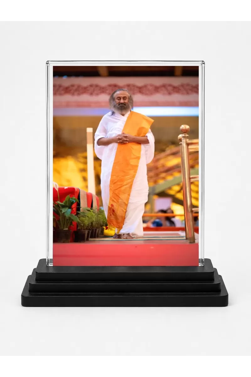 Sri Sri Ravi Shankar Acrylic Car Dashboard Showpiece | Double-Sided Sri Sri Ravi Shankar Photo Stand | 3 X 4 Inch Photo | Transparent Acrylic Frame With Black Base | Car Dashboard, Office & Table Decor (F70946)