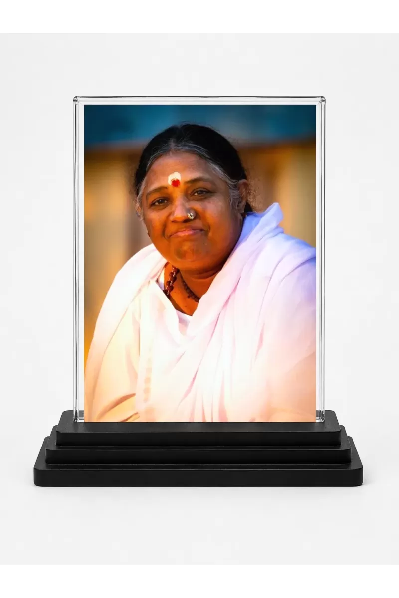 Mata Amritanandamayi (Amma) Acrylic Car Dashboard Showpiece | Double-Sided Mata Amritanandamayi (Amma) Photo Stand | 3 X 4 Inch Photo | Transparent Acrylic Frame With Black Base | Car Dashboard, Office & Table Decor (F71070)