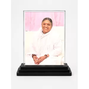 Mata Amritanandamayi (Amma) Acrylic Car Dashboard Showpiece | Double-Sided Mata Amritanandamayi (Amma) Photo Stand | 3 X 4 Inch Photo | Transparent Acrylic Frame With Black Base | Car Dashboard, Office & Table Decor (F71074)