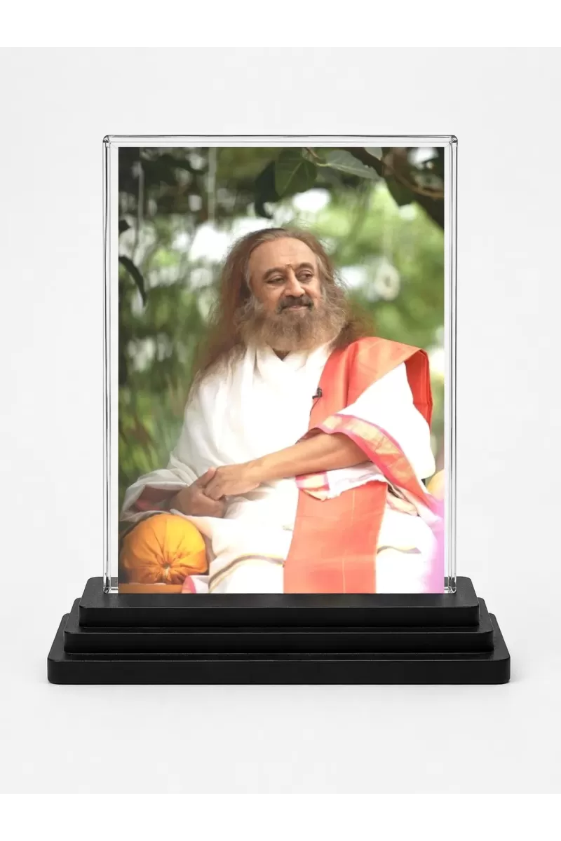 Shree Shree Ravi Shankar Acrylic Car Dashboard Showpiece | Double-Sided Shree Shree Ravi Shankar Photo Stand | 3 X 4 Inch Photo | Transparent Acrylic Frame With Black Base | Car Dashboard, Office & Table Decor (F71303)
