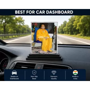 Jagadguru Kripalu Maharaj Acrylic Car Dashboard Showpiece | Double-Sided Jagadguru Kripalu Maharaj Photo Stand | 3 X 4 Inch Photo | Transparent Acrylic Frame With Black Base | Car Dashboard, Office & Table Decor (F70286)
