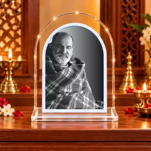 Neem Karoli Baba L Shape Acrylic Showpiece 3 X 3.5 Inch For Home, Office And Car (F175853) Neem Karoli Baba L Shape Acrylic Showpiece 3 X 3.5 Inch For Home, Office And Car (F175853)