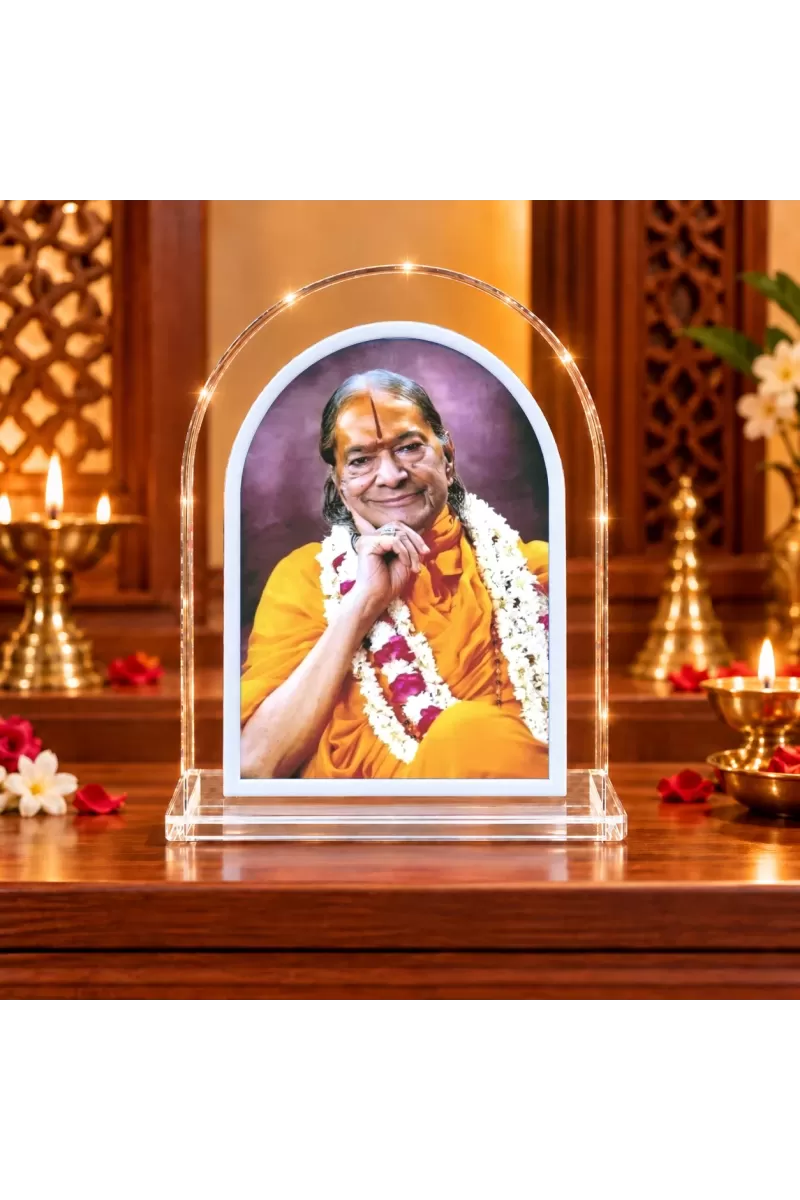 Jagadguru Kripalu Maharaj L Shape Acrylic Showpiece 3 X 3.5 Inch For Home, Office And Car (F175960)
