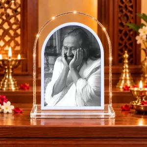 Shri Shri Ravi Shankar L Shape Acrylic Showpiece 3 X 3.5 Inch For Home, Office And Car (F176144) Shri Shri Ravi Shankar L Shape Acrylic Showpiece 3 X 3.5 Inch For Home, Office And Car (F176144)