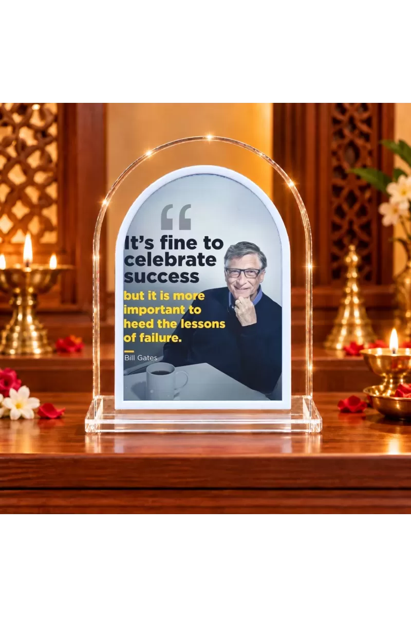 Bill Gates L Shape Acrylic Showpiece 3 X 3.5 Inch For Home, Office And Car (F176154)