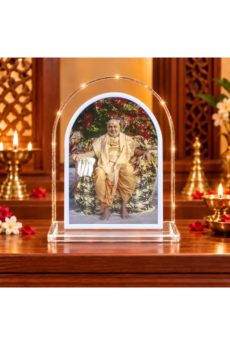 Pramukh Swami Maharaj L Shape Acrylic Showpiece 3 X 3.5 Inch For Home, Office And Car (F176408)