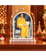 Jagadguru Kripalu Maharaj L Shape Acrylic Showpiece 3 X 3.5 Inch For Home, Office And Car (F176500)