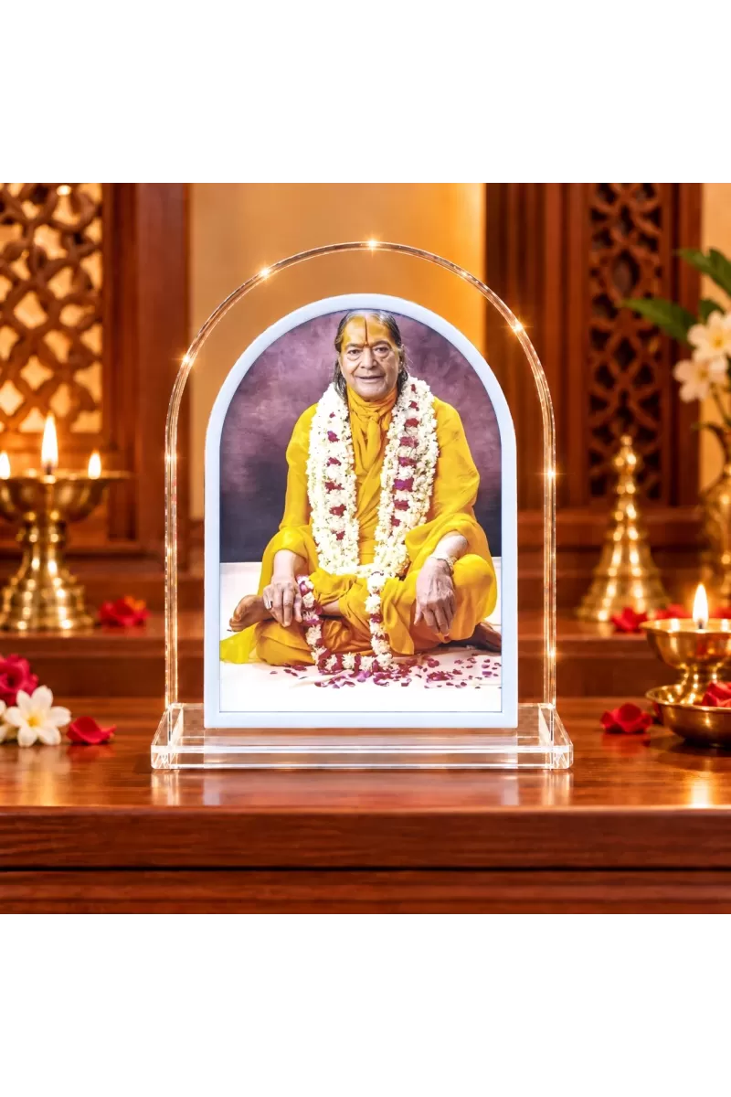 Gagadguru Kripalu Maharaj L Shape Acrylic Showpiece 3 X 3.5 Inch For Home, Office And Car (F176553)
