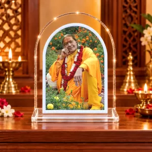 Jagad Guru Kripau Maharaj L Shape Acrylic Showpiece 3 X 3.5 Inch For Home, Office And Car (F176708)