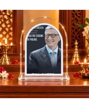 Bill Gates L Shape Acrylic Showpiece 3 X 3.5 Inch For Home, Office And Car (F176929)