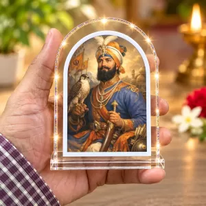 Guru Gobind L Shape Acrylic Showpiece 3 X 3.5 Inch For Home, Office And Car (F175737) Guru Gobind L Shape Acrylic Showpiece 3 X 3.5 Inch For Home, Office And Car (F175737)