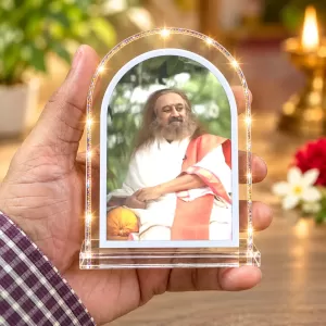 Sri Sri Ravi Shankar L Shape Acrylic Showpiece 3 X 3.5 Inch For Home, Office And Car (F176280) Sri Sri Ravi Shankar L Shape Acrylic Showpiece 3 X 3.5 Inch For Home, Office And Car (F176280)