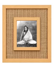 Woman Portrait Laminated Jute Wall Photo Frame, 14 X 16 Inch (F173912)