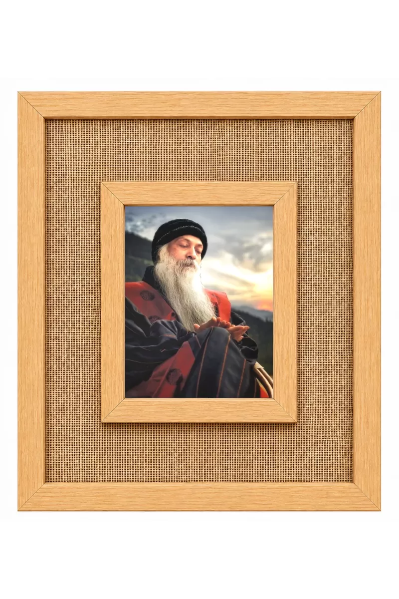 Osho Laminated Jute Wall Photo Frame, 14 X 16 Inch (F173959)