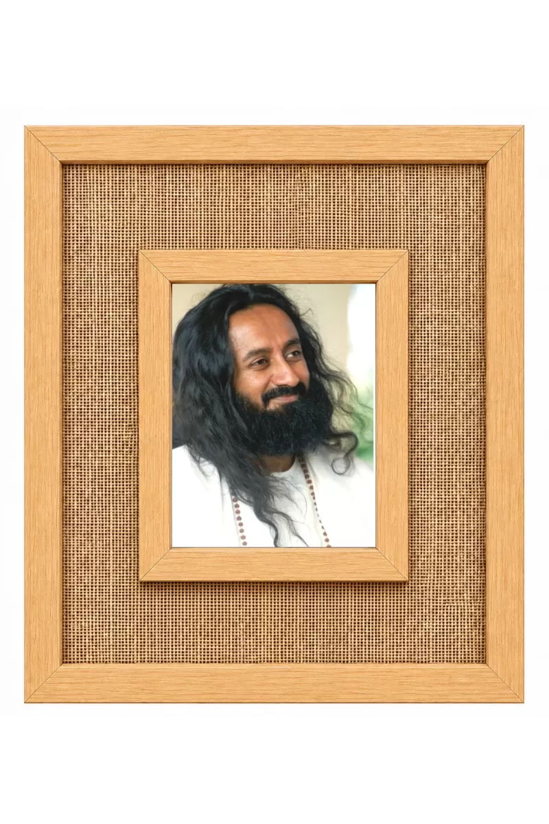 Sri Sri Ravi Shankar Laminated Jute Wall Photo Frame, 14 X 16 Inch (F173982)
