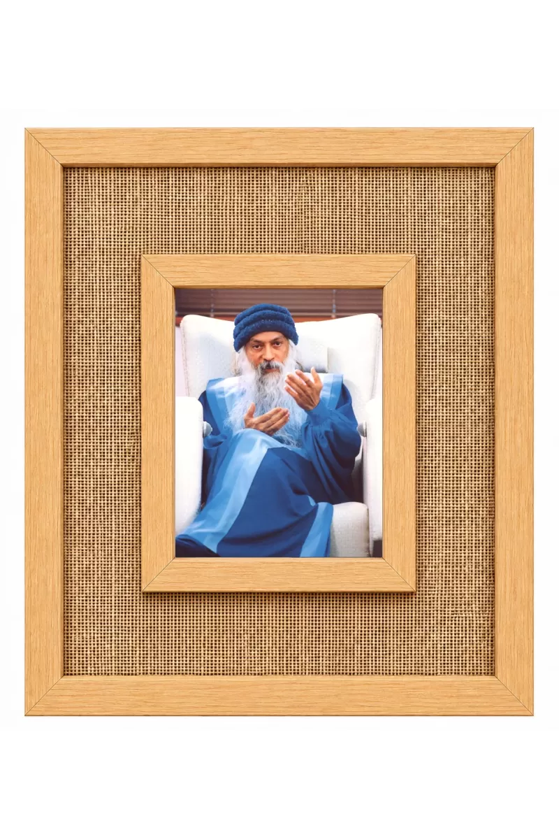 Osho Laminated Jute Wall Photo Frame, 14 X 16 Inch (F174157)